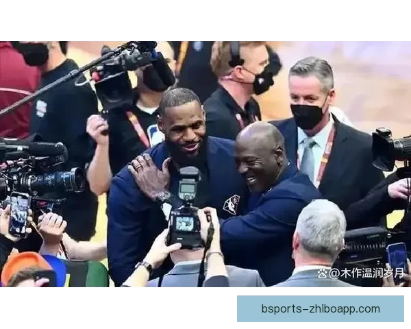 奥尼尔称乔丹为历史最佳 詹姆斯则是魔术师约翰逊的放大版